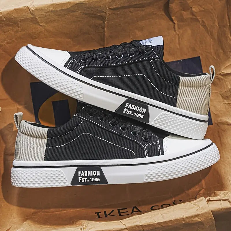Men's Casual Textile Sneakers with Lace-Up Closure and Rubber Toe Cap