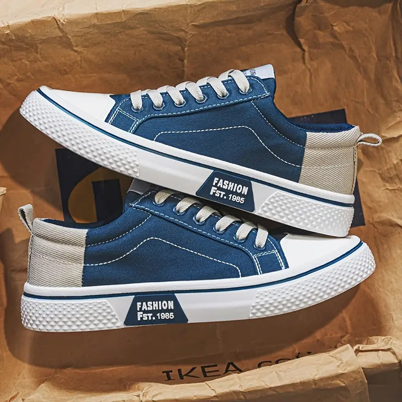 Men's Casual Textile Sneakers with Lace-Up Closure and Rubber Toe Cap