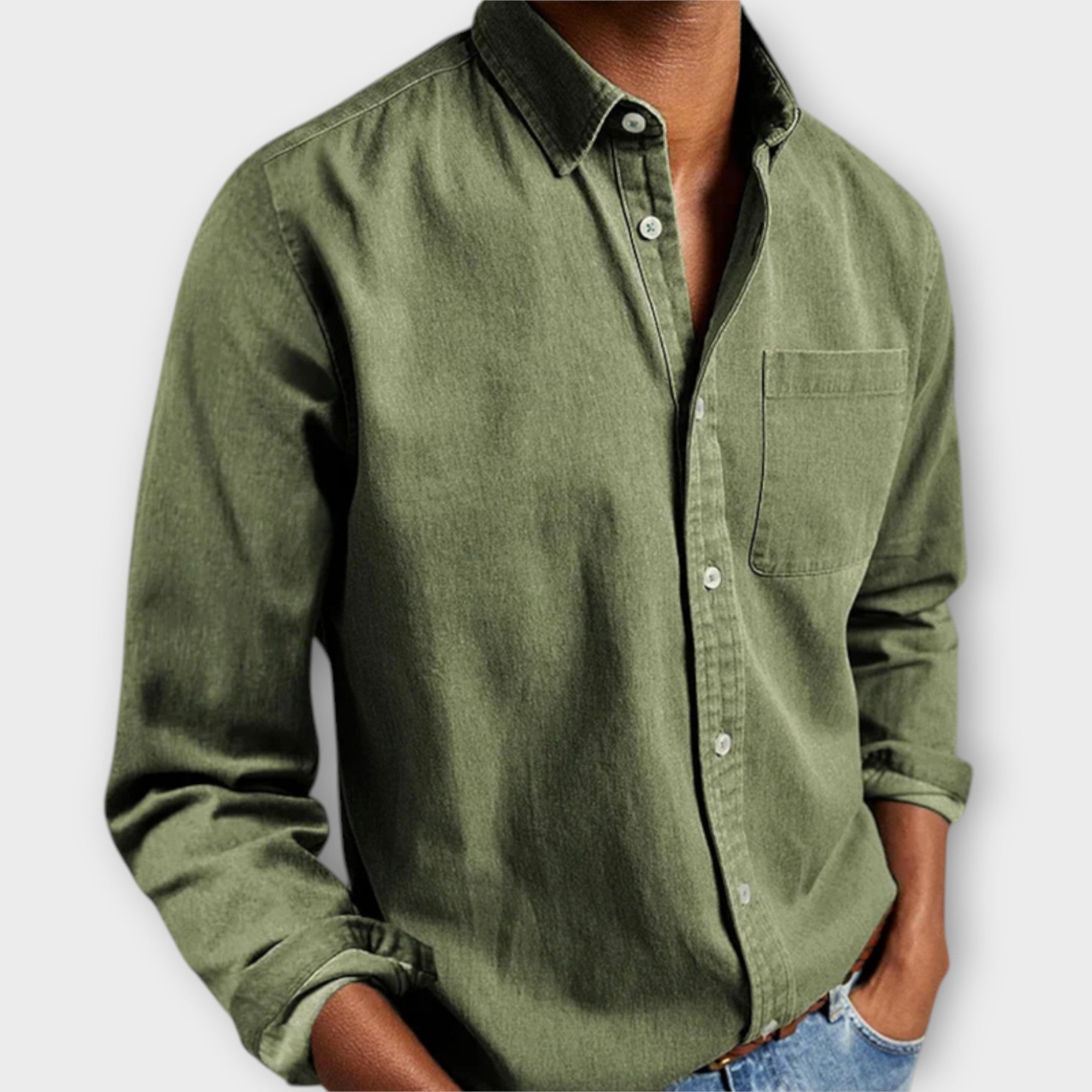 Men's Casual Woven Button-Up Shirt with Point Collar and Chest Pocket