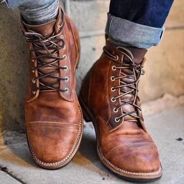 Men's Lace-Up Ankle Boots with Cap Toe and Stitching