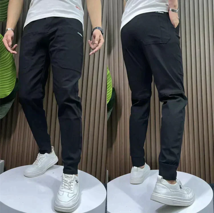 Men's Polyester Blend Cargo Pants with Zip Pocket and Tapered Leg
