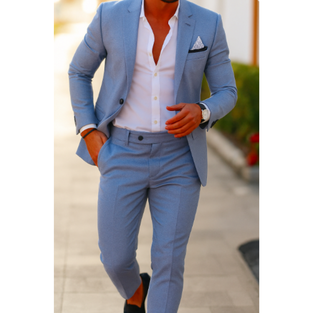 Men's Two-Piece Woven Suit with Notch Lapels and Pocket Square