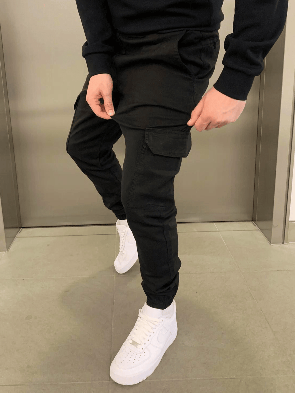 Men's Utility Twill Pants with Drawstring Waist and Cargo Pockets