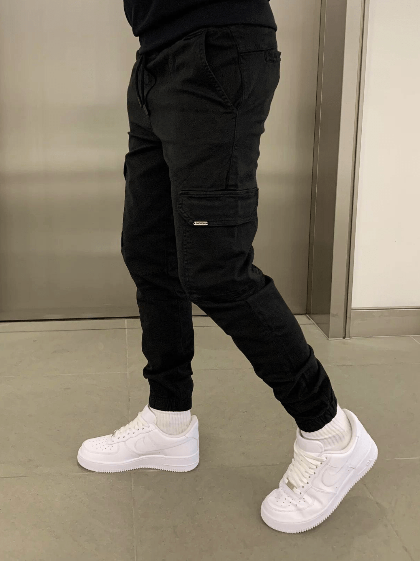 Men's Utility Twill Pants with Drawstring Waist and Cargo Pockets