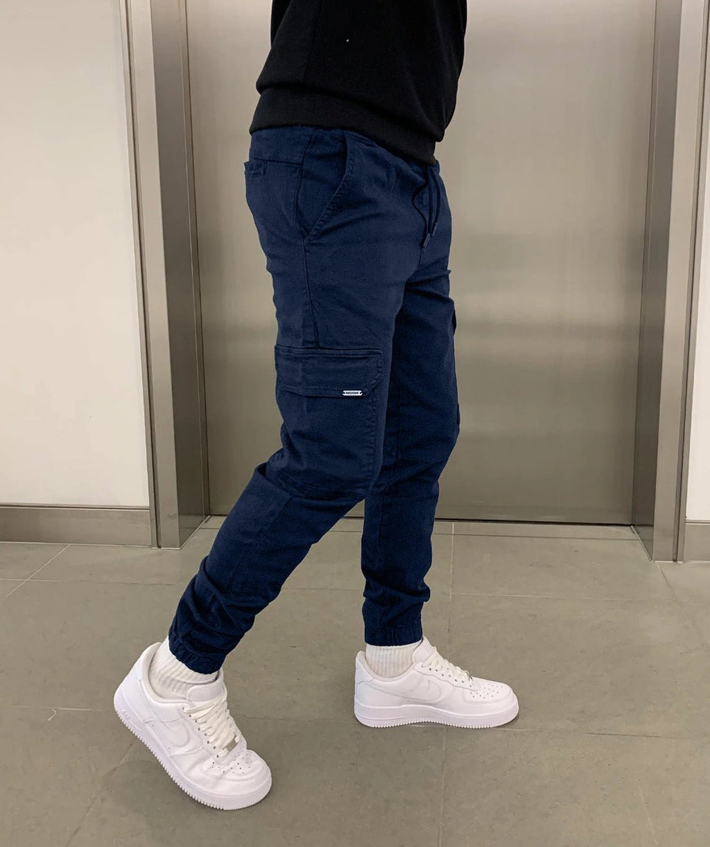 Men's Utility Twill Pants with Drawstring Waist and Cargo Pockets