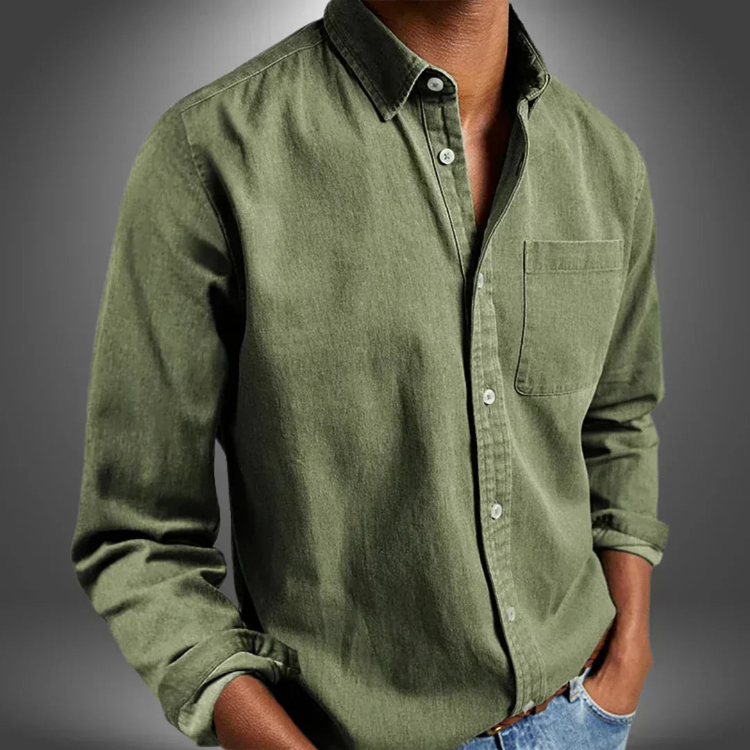 Men's Woven Button-Up Shirt with Spread Collar and Chest Pocket