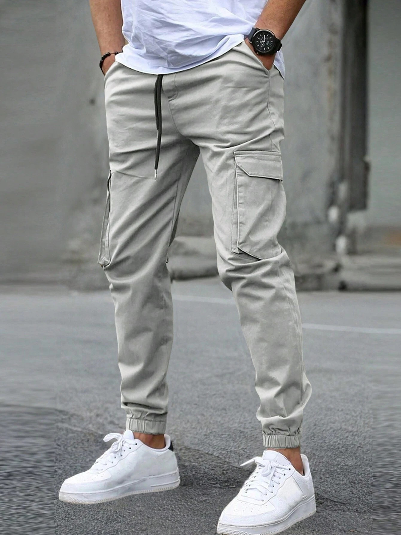 Men's Woven Cargo Jogger Pants with Drawstring and Cuffed Ankles