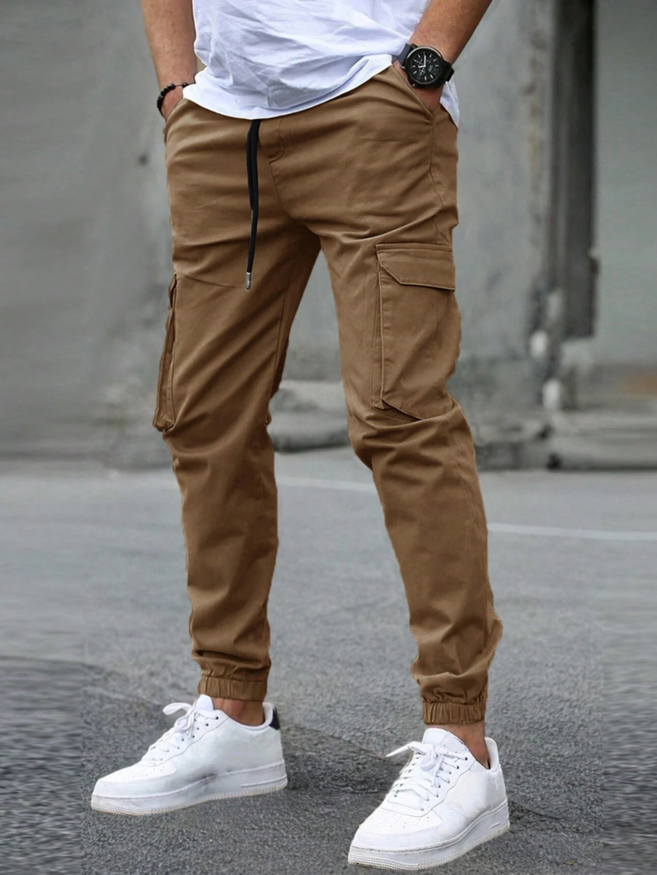 Men's Woven Cargo Jogger Pants with Drawstring and Cuffed Ankles