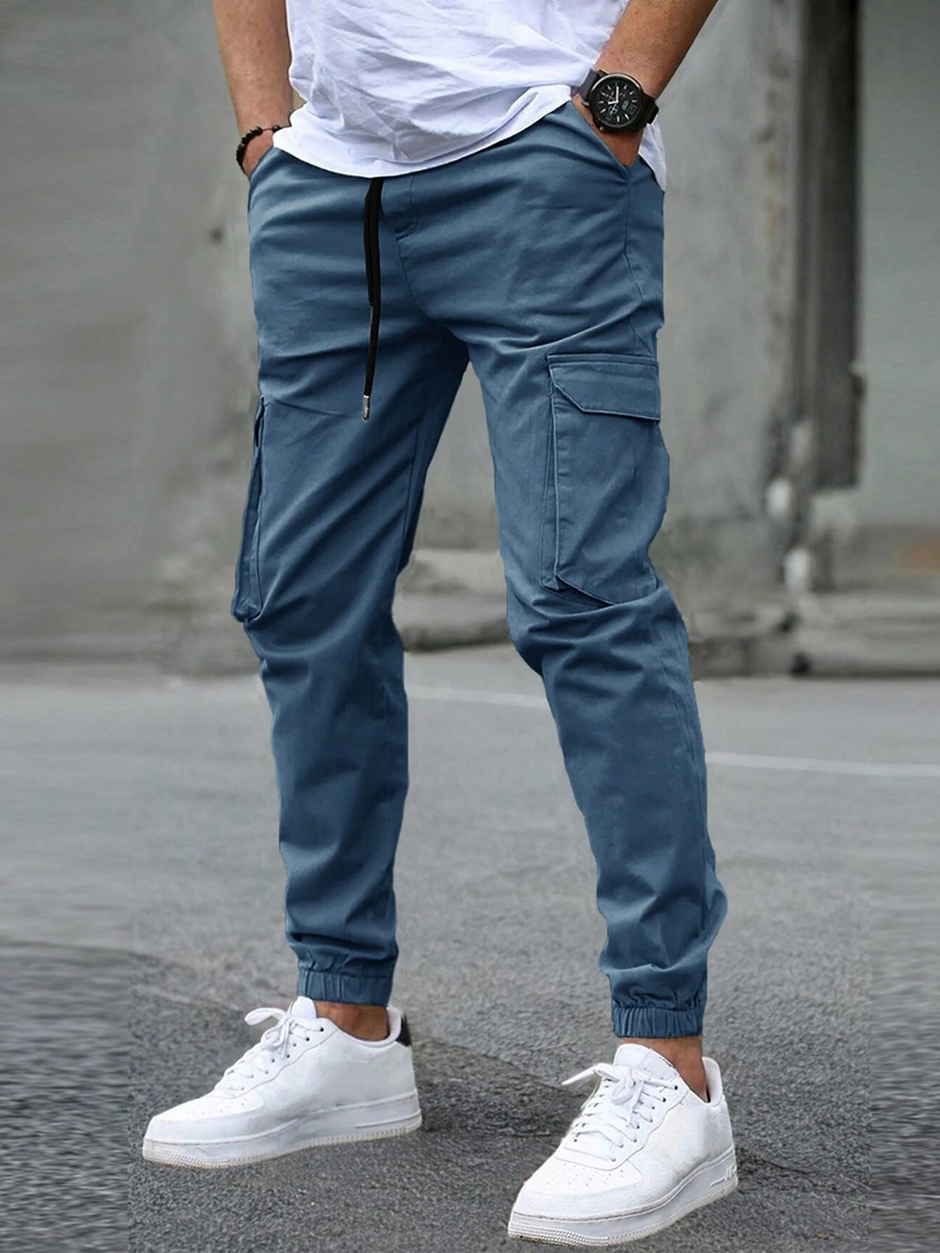 Men's Woven Cargo Jogger Pants with Drawstring and Cuffed Ankles