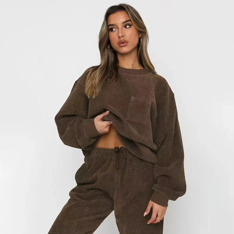 Women's Corduroy-Style Knit Tracksuit with Crewneck and Drawstring Joggers