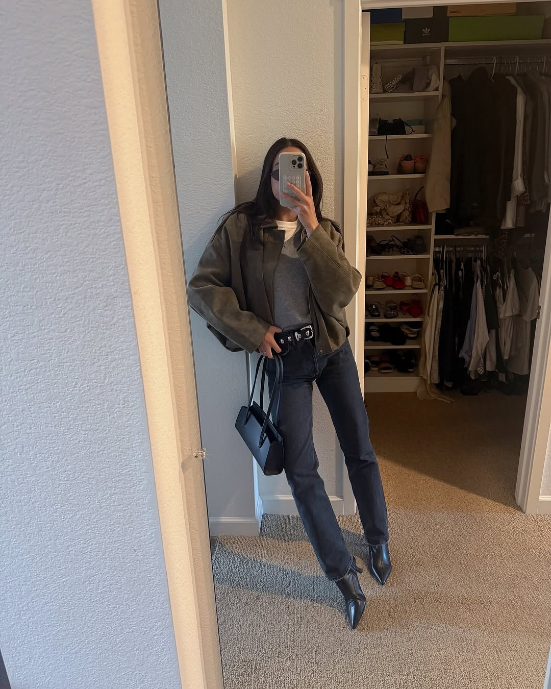 Women's Cropped Suede-Like Jacket with Point Collar and Shoulder Tabs
