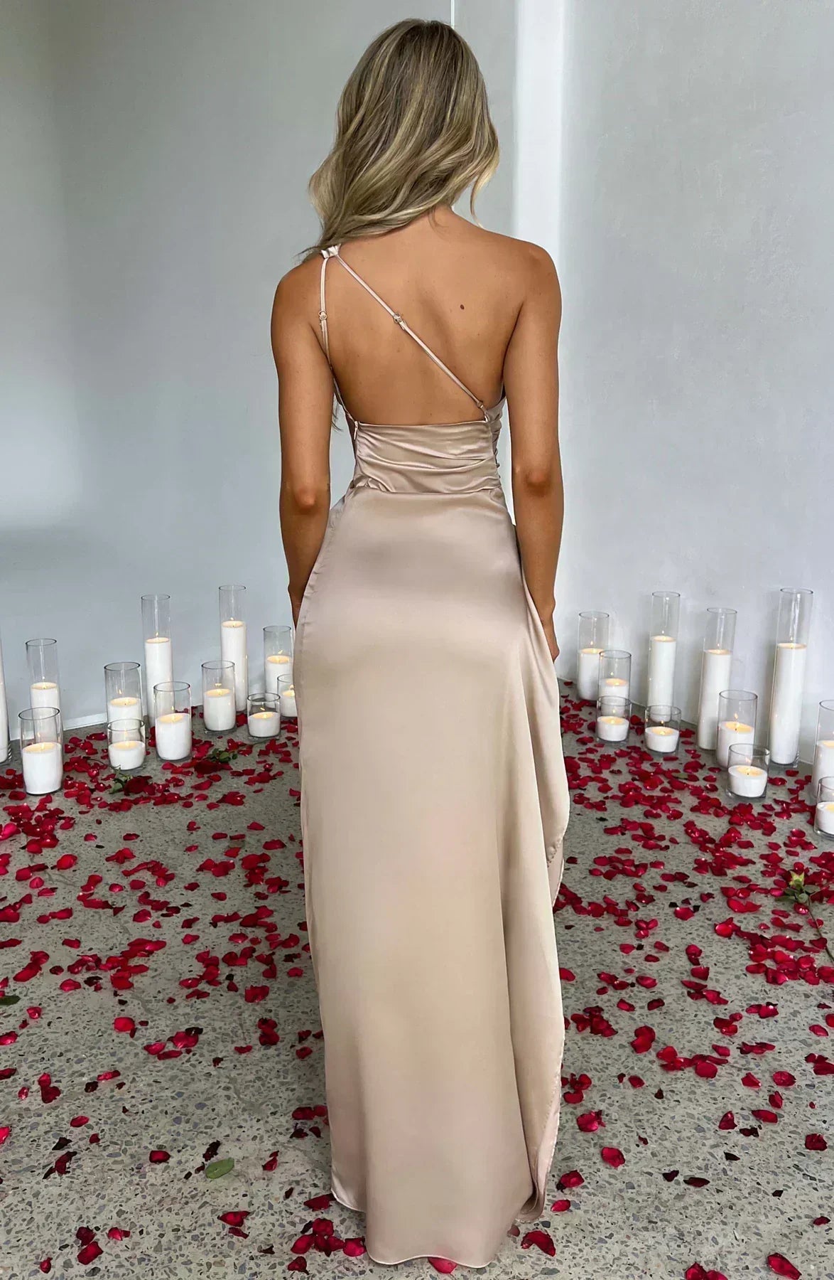 Women's Formal Satin Maxi Dress with One-Shoulder Neckline and Side Slit