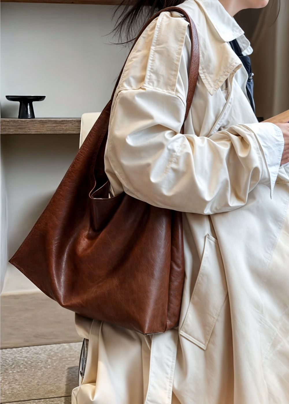 Women's Hobo Shoulder Bag with Zip Top and Lined Interior