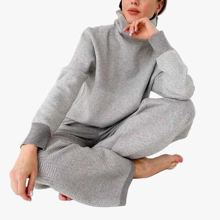 Women's Knit Loungewear Set with Turtleneck and Herringbone Panels