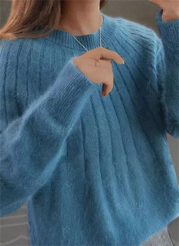 Women's Knit Pullover Sweater with Crew Neck and Ribbed Hem
