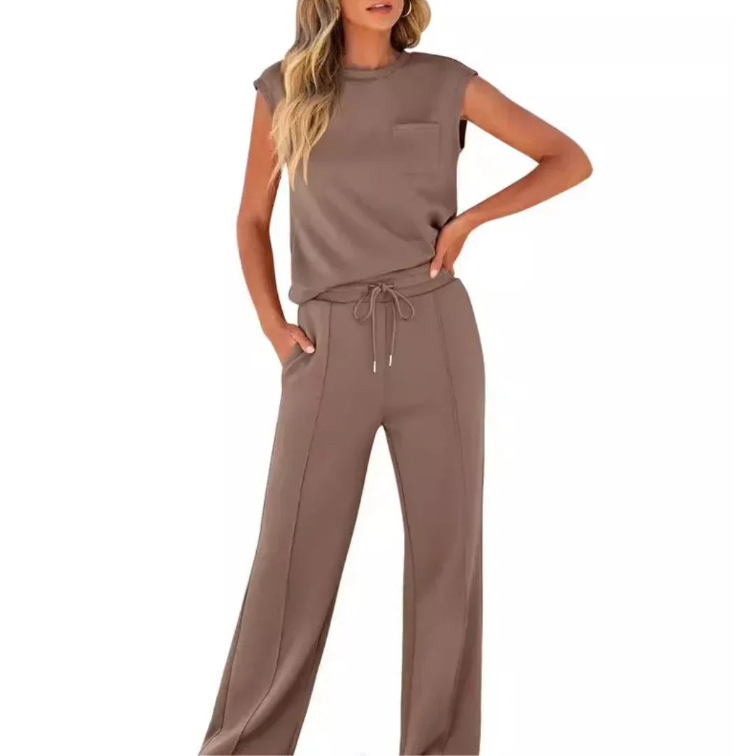 Women's Knit Two-Piece Set with Patch Pocket and Drawstring Waist