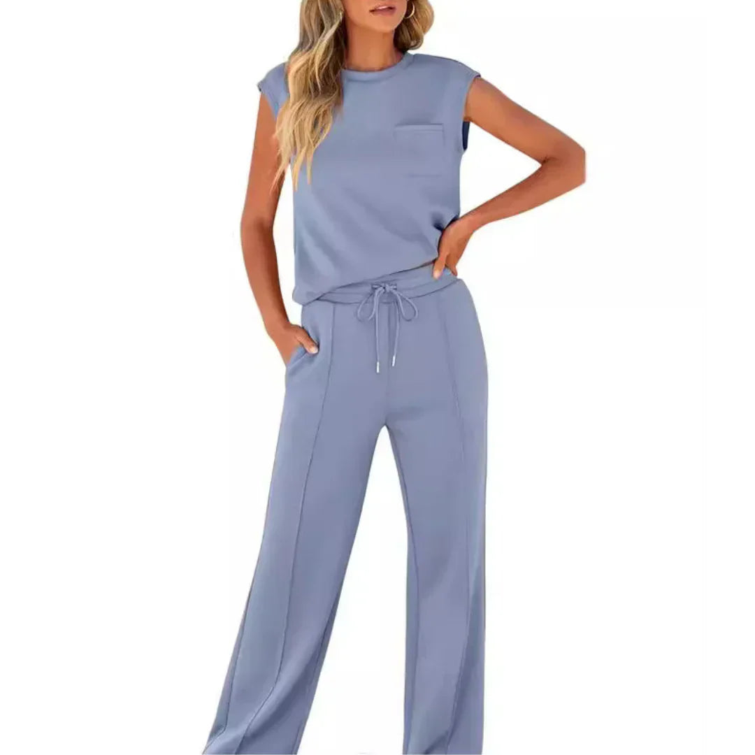Women's Knit Two-Piece Set with Patch Pocket and Drawstring Waist