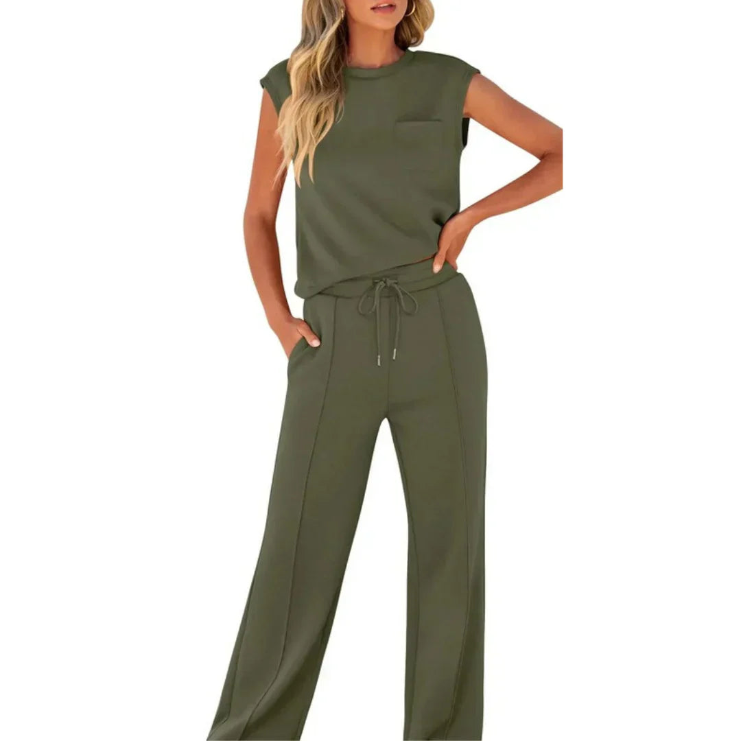Women's Knit Two-Piece Set with Patch Pocket and Drawstring Waist