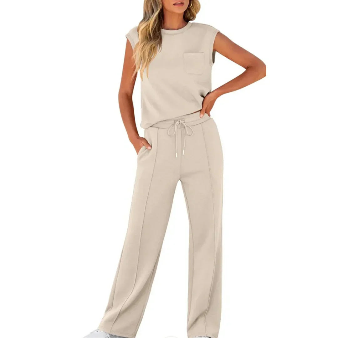 Women's Knit Two-Piece Set with Patch Pocket and Drawstring Waist
