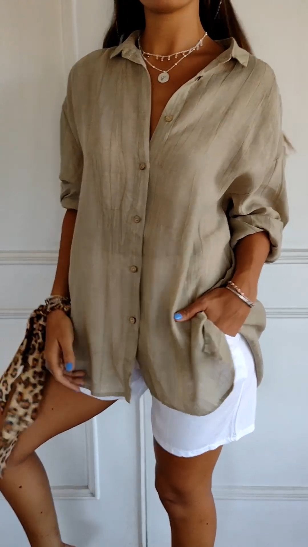 Women's Woven Button-Front Shirt with Pointed Collar and Roll-Tab Sleeves