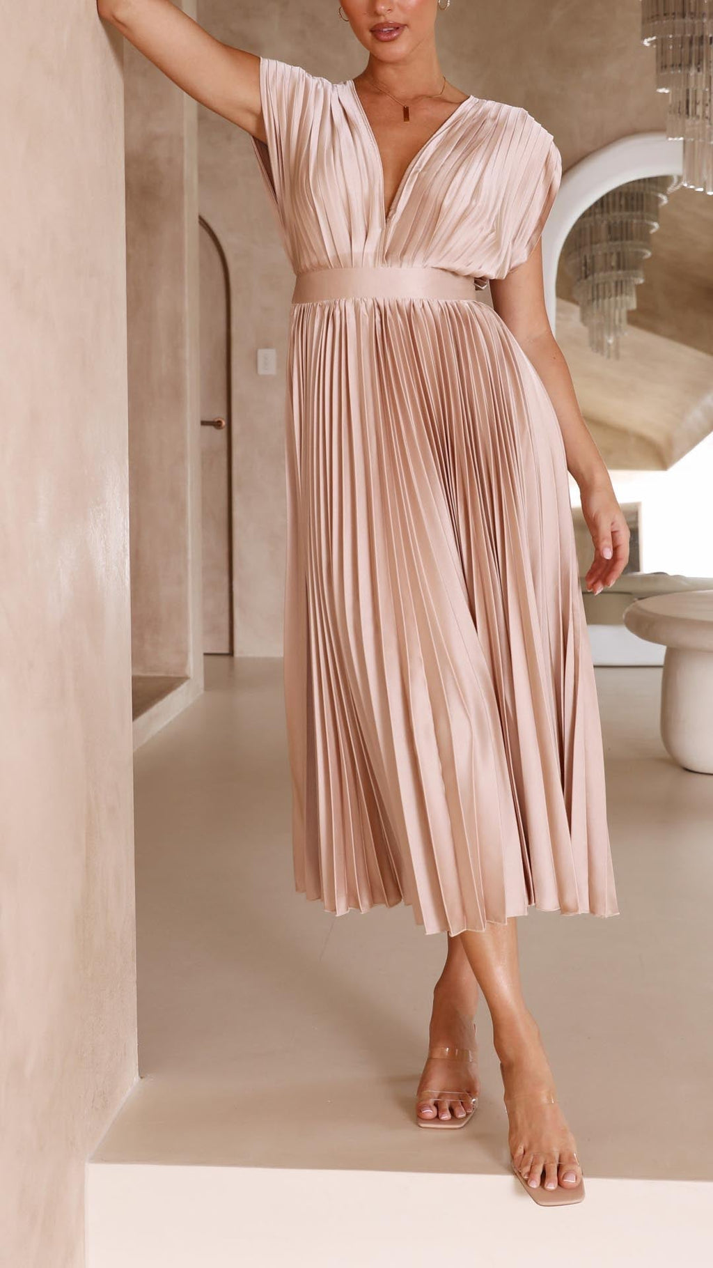 Women's Woven Maxi Dress with Pleated Skirt and Back Tie
