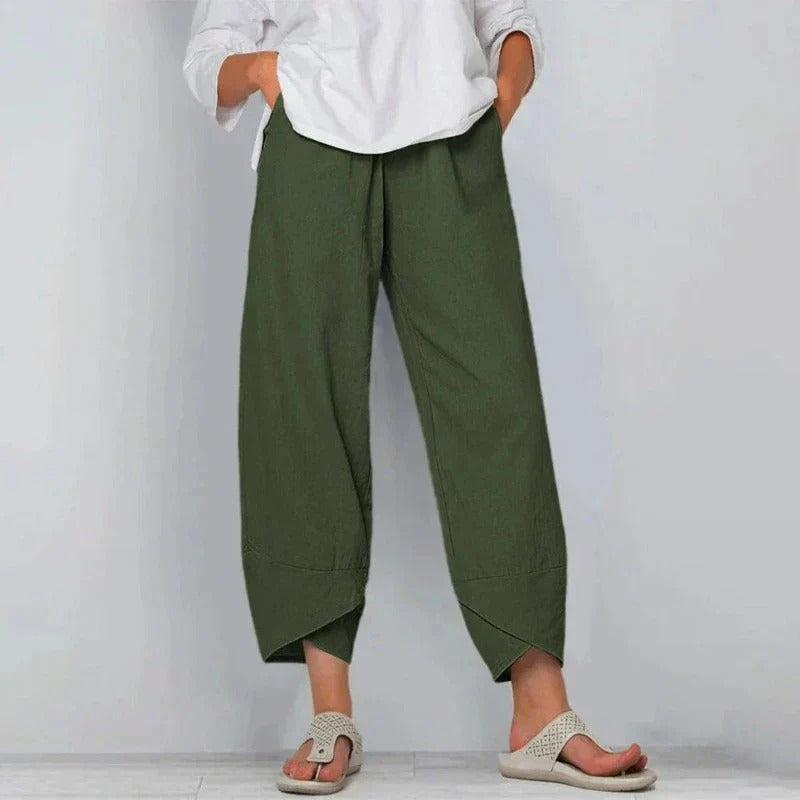 Women's Woven Pull-On Pants with Front Pleats and Overlap Cuffs