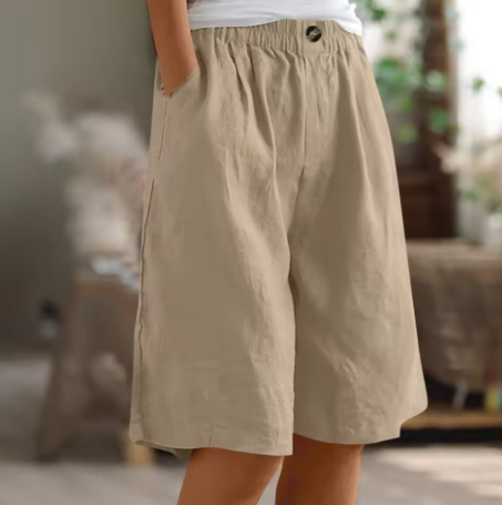 Women's Woven Shorts with Elastic Waist and Side Pockets